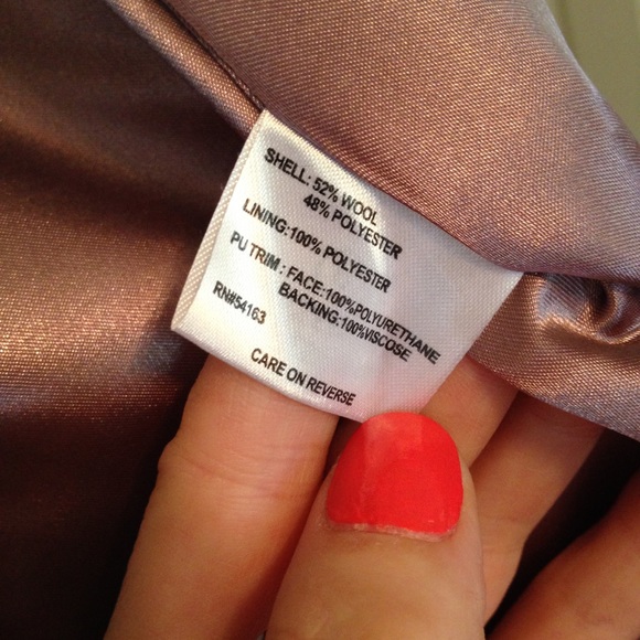 Calvin Klein Gray Wool Pea Coat With Rose Gold or Mauve Color Lining - Picture 4 of 7